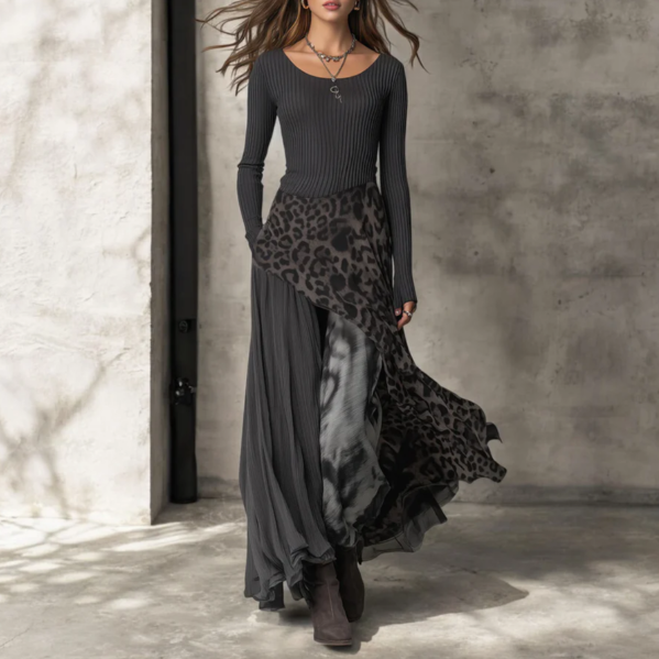 Abito leopardato a maniche lunghe